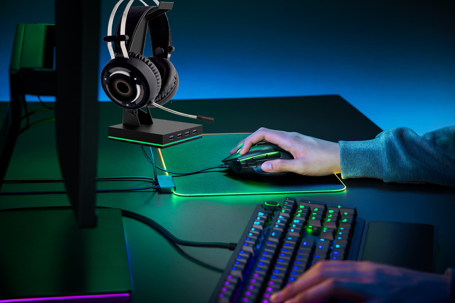 Hot Sale RGB Gaming Stand 4 US - Usb Hub Gaming review and price